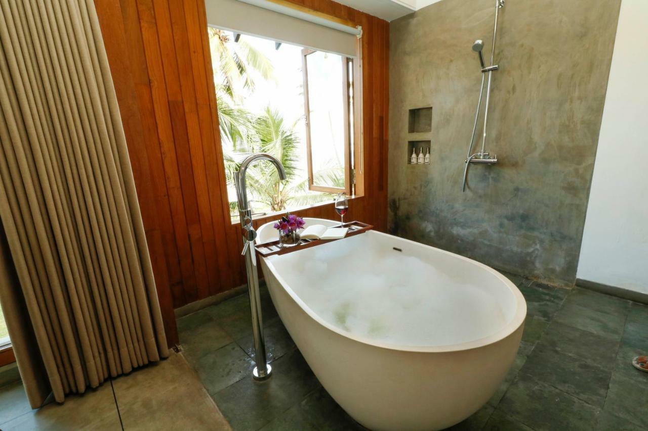 Ubuntu Beach Villas By Reveal Mirissa Eksteriør billede